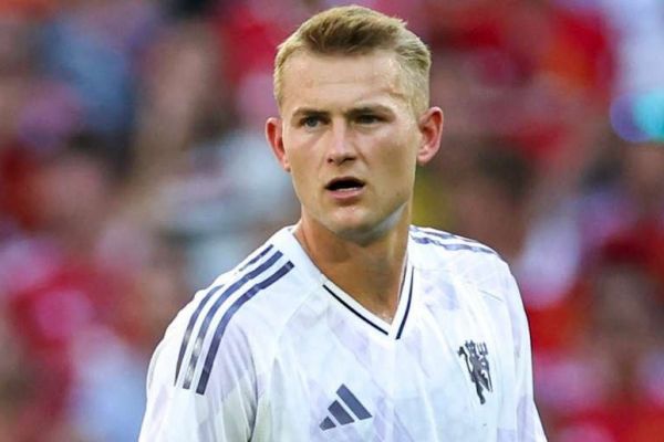  تاثیر برد اخیر منچستریونایتد بر این تیم از نظر دلیخت