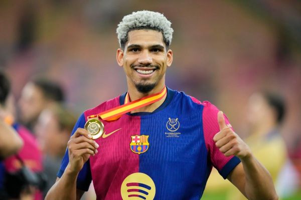  آرائوخو شاید درخواست جدایی از بارسلونا بدهد