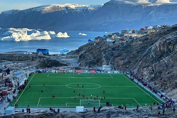  فقط با ۵ بازی قهرمان لیگ فوتبال گرینلند می‌شوید