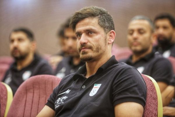 سخنگوی استقلال بر خلاف ساپینتو وریا عفوری همچنان گزینه است