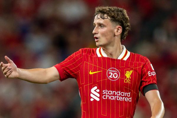 توافق لیون با هافبک لیورپول؛ قرمزها مبلغ بالاتری میخواهند