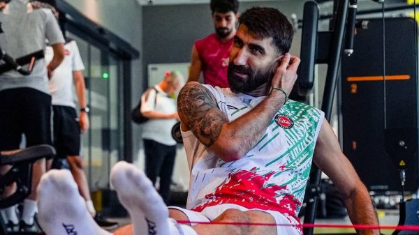 ادعای خیابانی درباره حکم بیرانوند 4 ماه محرومیت و 19 5 میلیارد جریمه