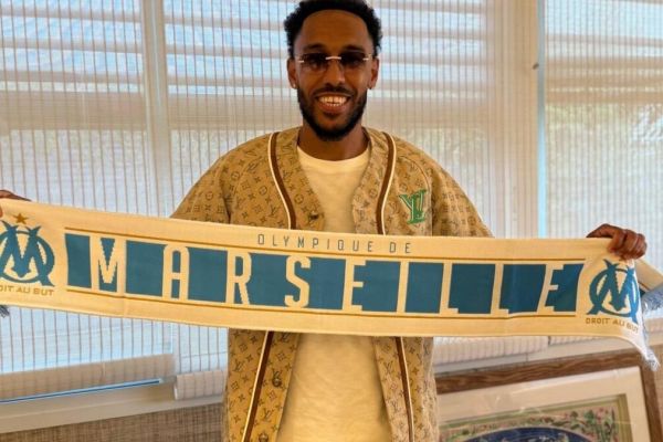  رسمی؛ ستاره سابق آرسنال و بارسلونا به مارسی پیوست