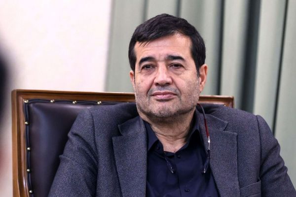  دنیامالی  افراد باید تمام وقت در فدراسیون‌ها کار کنند