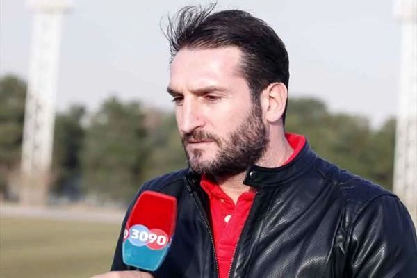  ادموند بزیک عزادار شد