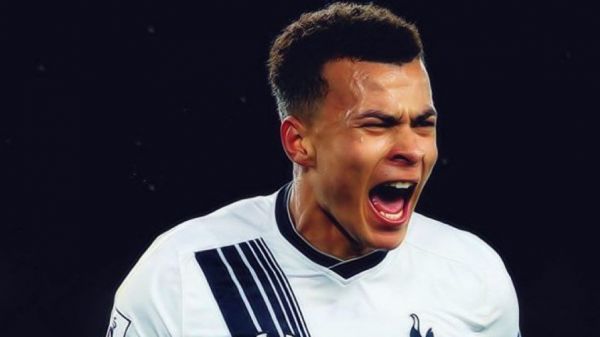 ستاره سابق تیم ملی انگلیس در آستانه خداحافظی از فوتبال