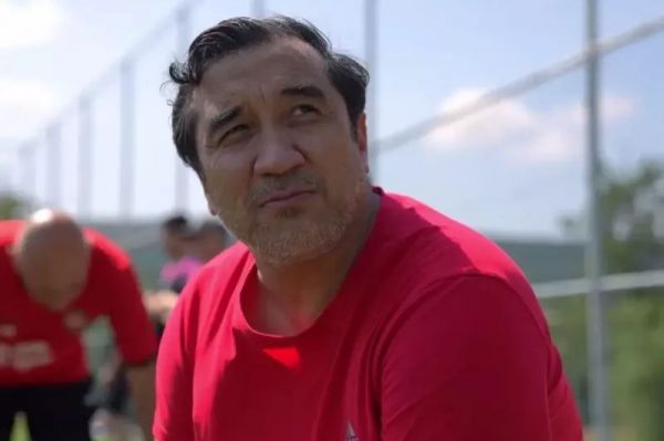 خداداد عزیزی ترابی را نمیدهیم رای را صادر کنید