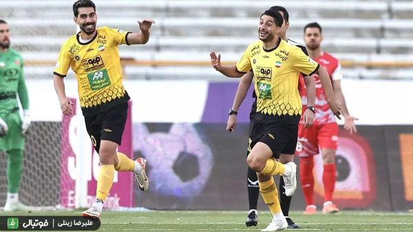  محبی سپاهان را تهدید کرد  اگر نگذارید به اتحاد کلبا بروم، شکایت می‌کنم