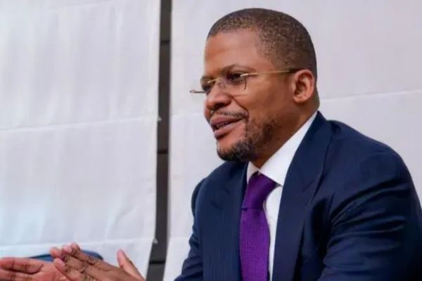 مسی کنگویی در دنیای فوتبال ظهور میکند