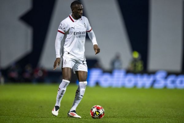  ستاره انگلیسی میلان ماندنی شد