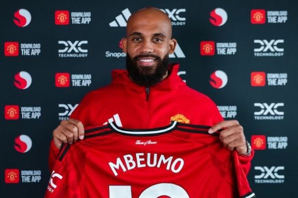  زمان اولین بازی ستاره کامرونی منچستر یونایتد