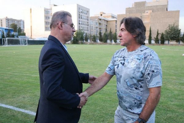  در جلسه ساپینتو و مدیرعامل استقلال چه گذشت