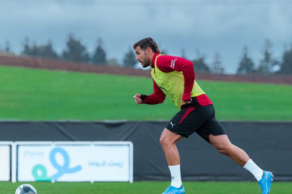  عکس؛ اولین حضور تئو هرناندز در تمرین الهلال