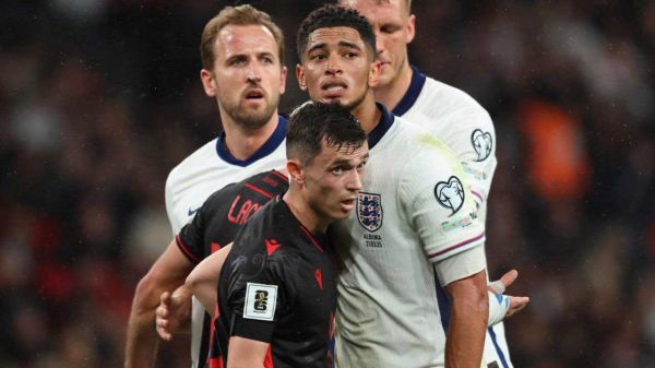 خرید جدید استقلال برابر بلینگام و یامال