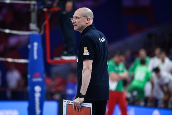  پیاتزا، مسیر عطایی را نمی‌رود؛ خط قرمز دائمی روی باندبازی