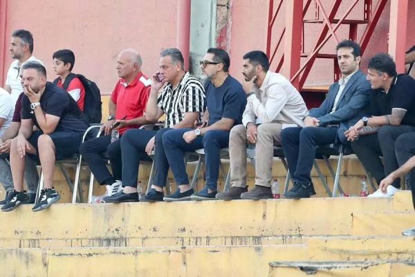 بزرگان پرسپولیس در ورزشگاه شهید درفشیفر شروع سرخپوشان جوان با تساوی