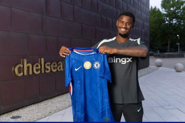 صحبت های مدافع جدید چلسی؛ به بزرگترین باشگاه آمدم