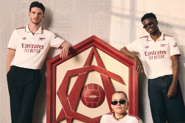  رونمایی رسمی از کیت سوم جدید آرسنال