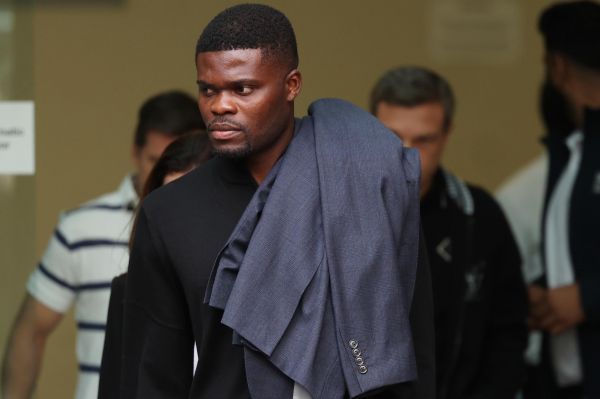 توماس پارتی به قید وثیقه از زندان آزاد شد