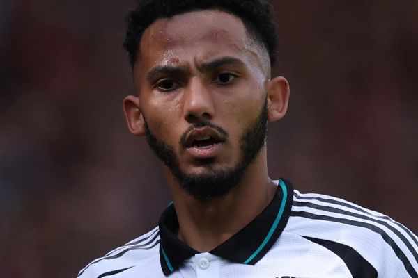 یوونتوس به دنبال فروش مدافع انگلیسی ناکام خود