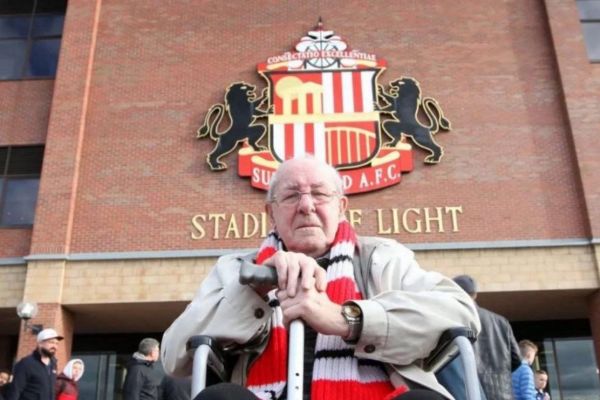  ساندرلند از هواداران وفادار تقدیر کرد؛ بلیت رایگان برای هواداران بالای ۸۵ سال