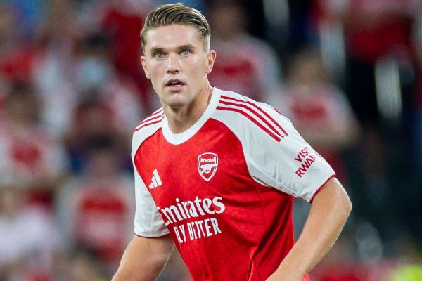  تردید اسطوره منچستریونایتد درباره یوکرش؛ آیا او همان بازیکن مدنظر آرتتا است