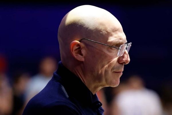  پیاتزا  من جادوگر نیستم