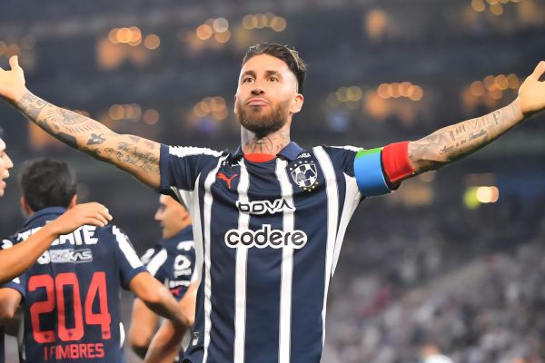 پاسخ راموس به مقایسه با بکنباوئر و مالدینی