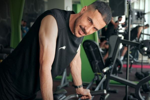  گزارش تصویری  تمرین فجر در سالن وزنه