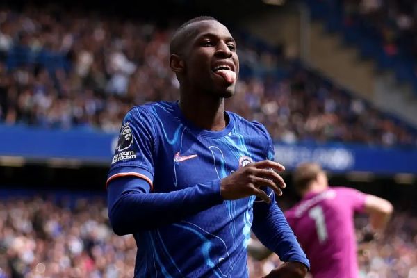  واکنش مدیر بایرن مونیخ به شایعه جذب ستاره چلسی