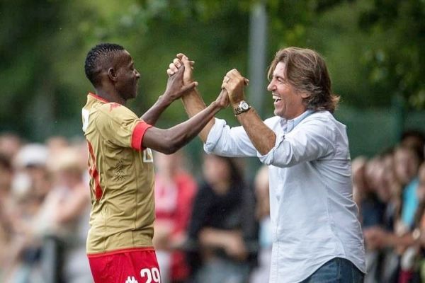  مذاکرات فشرده استقلال با وینگر پیشین ساوتهمپتون انگلیس؛ جنپو آبی پوش می‌شود