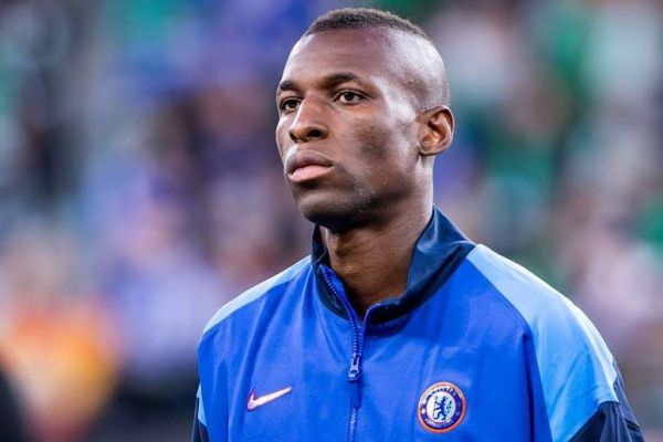  تمرینات انفرادی مهاجم ناراضی چلسی