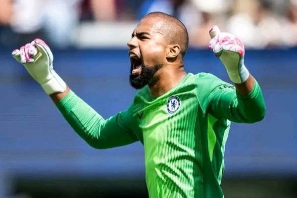  انتقاد شدید ستاره سابق تیم ملی انگلیس از وضعیت دروازه‌بانان چلسی