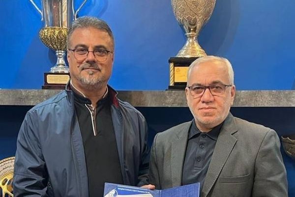 یادداشت ویژه منتقدان فراموشکار، مدیران انتقادناپذیر؛ وقتی چاقو دسته خودش را میبُرد