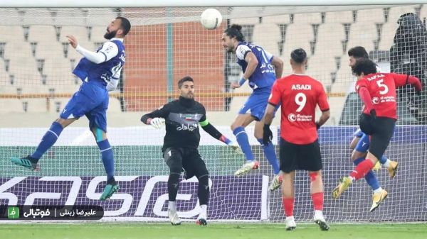 تراکتور - استقلال؛ اکران چهارمین پرده غیرلیگ برتری