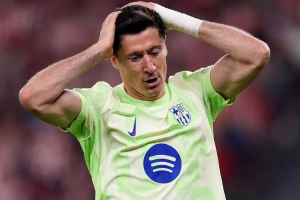 میزان دوری لواندوفسکی از میادین مشخص شد