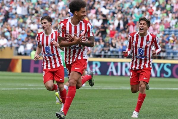  نقل و انتقالات  از پیشنهاد تیم‌های انگلیسی به کاپیتان رم تا مقصد جدید ویتسل