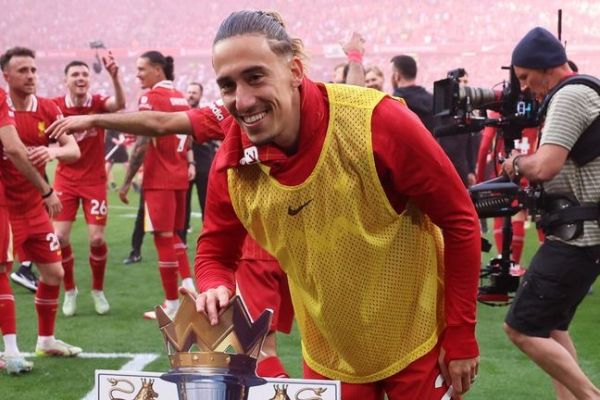  نقل و انتقالات  از وضعیت مدافع لیورپول تا تمدید قرارداد ستاره چلسی