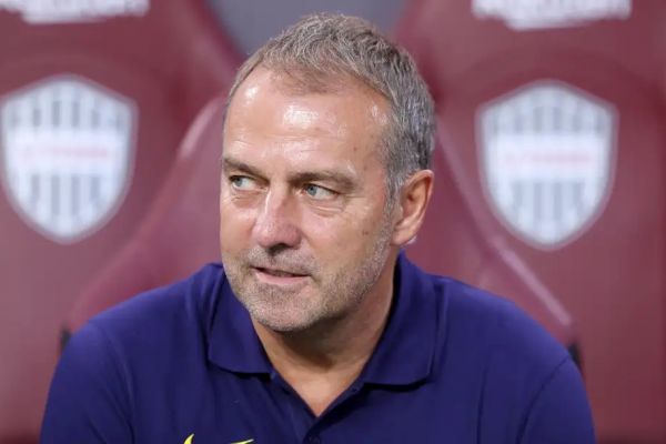 واکنش فلیک به احتمال جذب یک مدافع جدید در بارسلونا