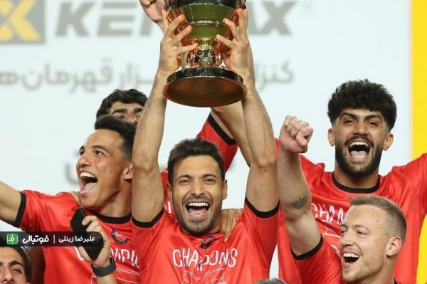  کاپیتان رویایی تراکتور؛ بالاتر از اسدی و شجاعی