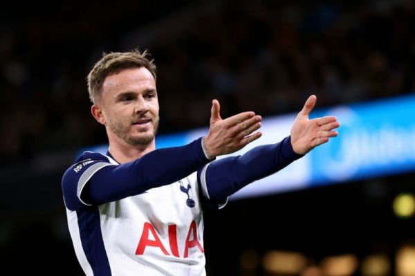  ستاره انگلیسی و صحبت درباره شرایط سختی که تجربه می‌کند