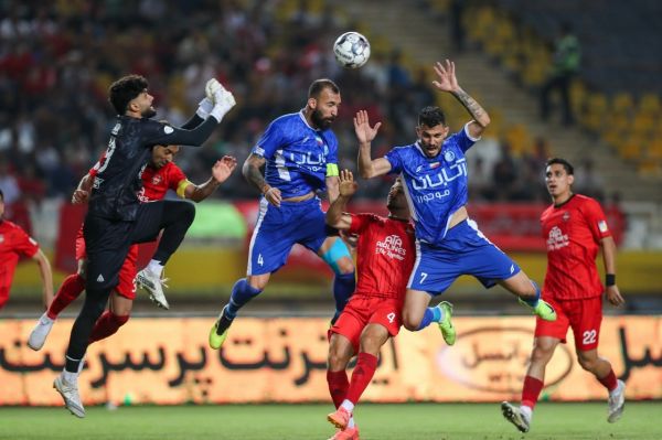 بازگشت چشمی به استقلال؛ شاید بعد از فیفادی