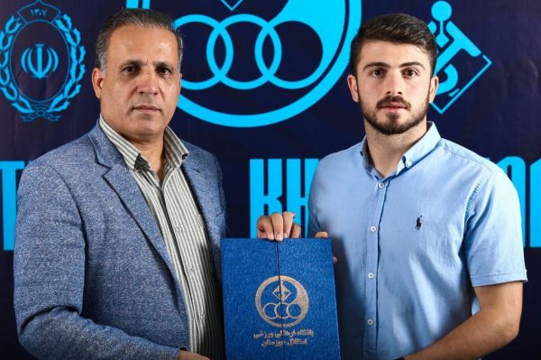  محمدحسین زواری به استقلال خوزستان پیوست