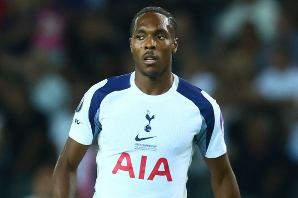  مهاجم تاتنهام مورد حمله نژادپرستانه قرار گرفت