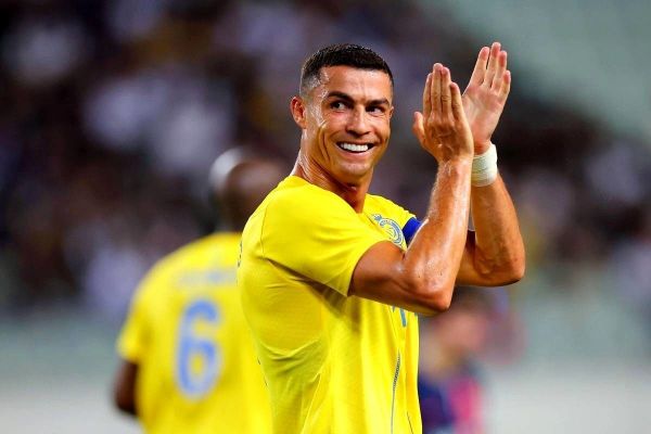 کریستیانو رونالدو فعلاً راهی ایران نمیشود