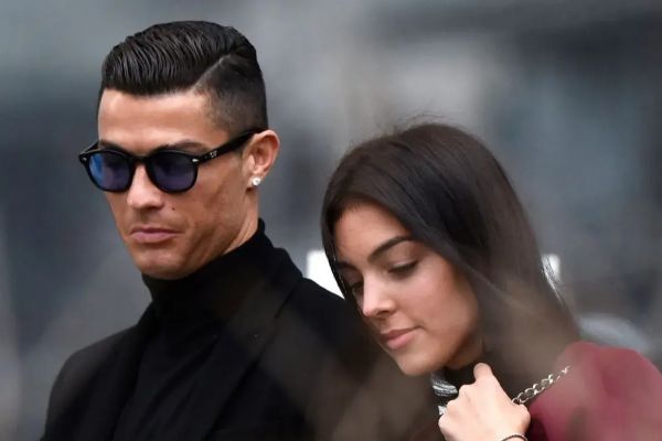  هدایای نامزدی رونالدو و جورجینا چقدر می‌ارزند