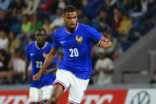  پیگیری‌های تیم کونته برای جذب دو بازیکن دیگر