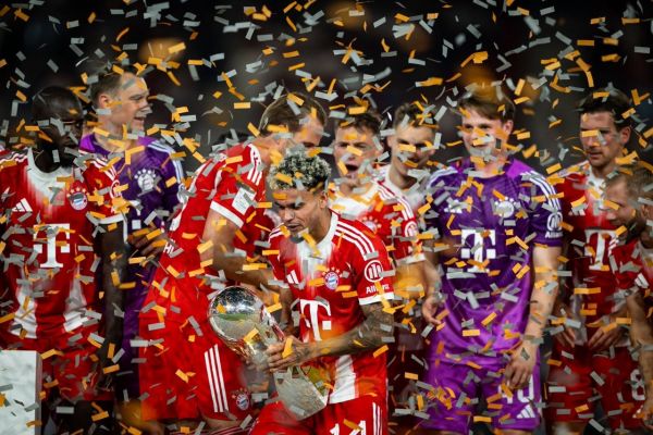  گزارش تصویری؛ جشن قهرمانی بایرن مونیخ در سوپرجام آلمان