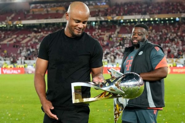 واکنش سرمربی و کاپیتان بایرن مونیخ به قهرمانی در سوپرجام آلمان