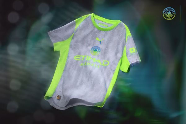  کیت سوم منچسترسیتی با شکستن رکورد استون‌ویلا؛ پایین‌ترین نمره تاریخ طراحی لباس در لیگ برتر